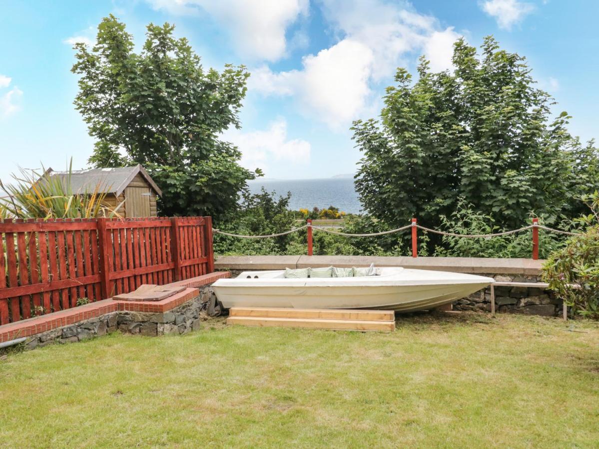 Llys Madoc, Basement Apartment Penmaenmawr Экстерьер фото